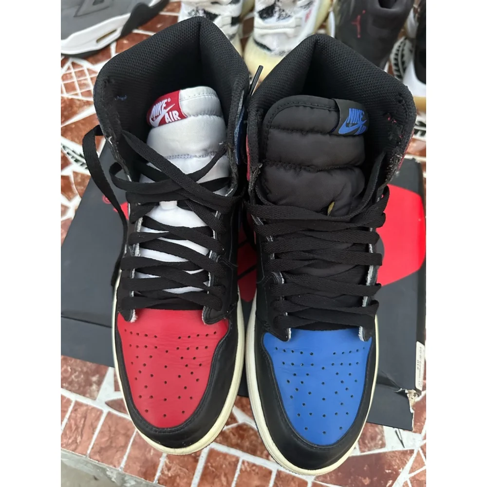 Men's Nike Air Jordan 1 Retro High OG Size 9.5 top 3 555088-026 sail midsole